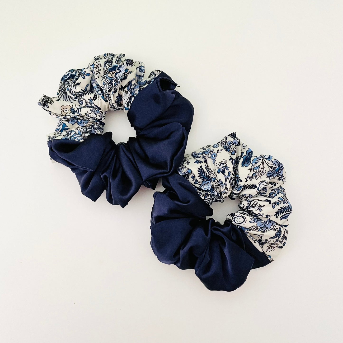Duotone Juniper Scrunchie
