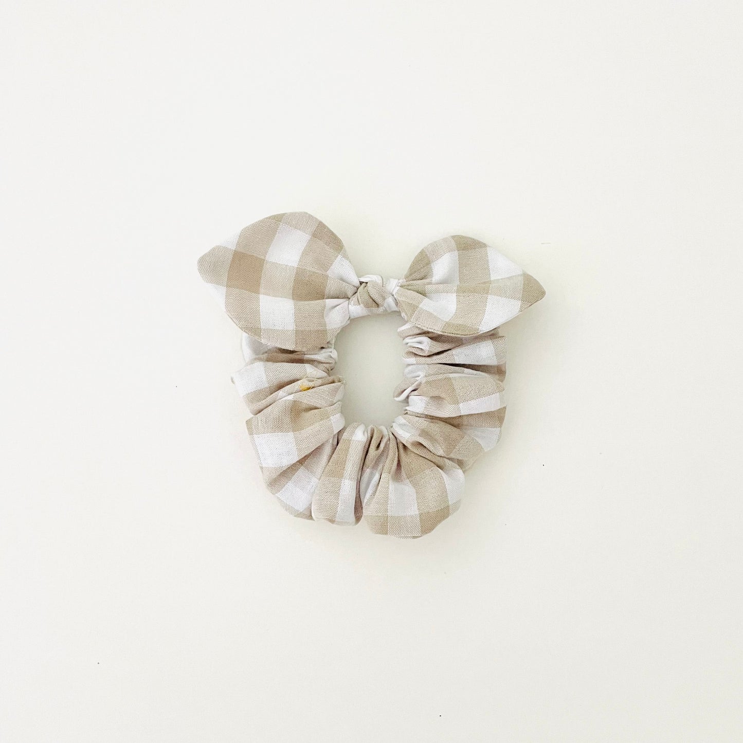MINI Bow Scrunchie - Gingham Sand