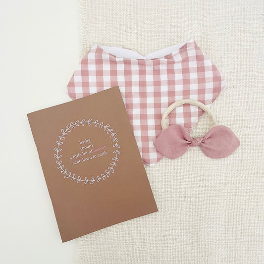 Bib & Bow Gift Set - Pink