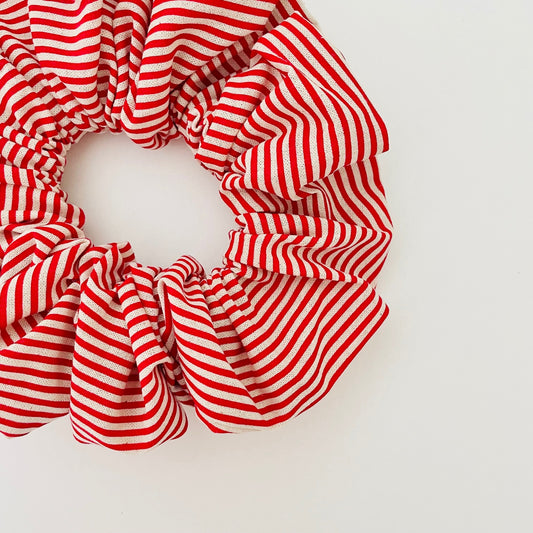 Christmas Basic Scrunchie - Red Stripe