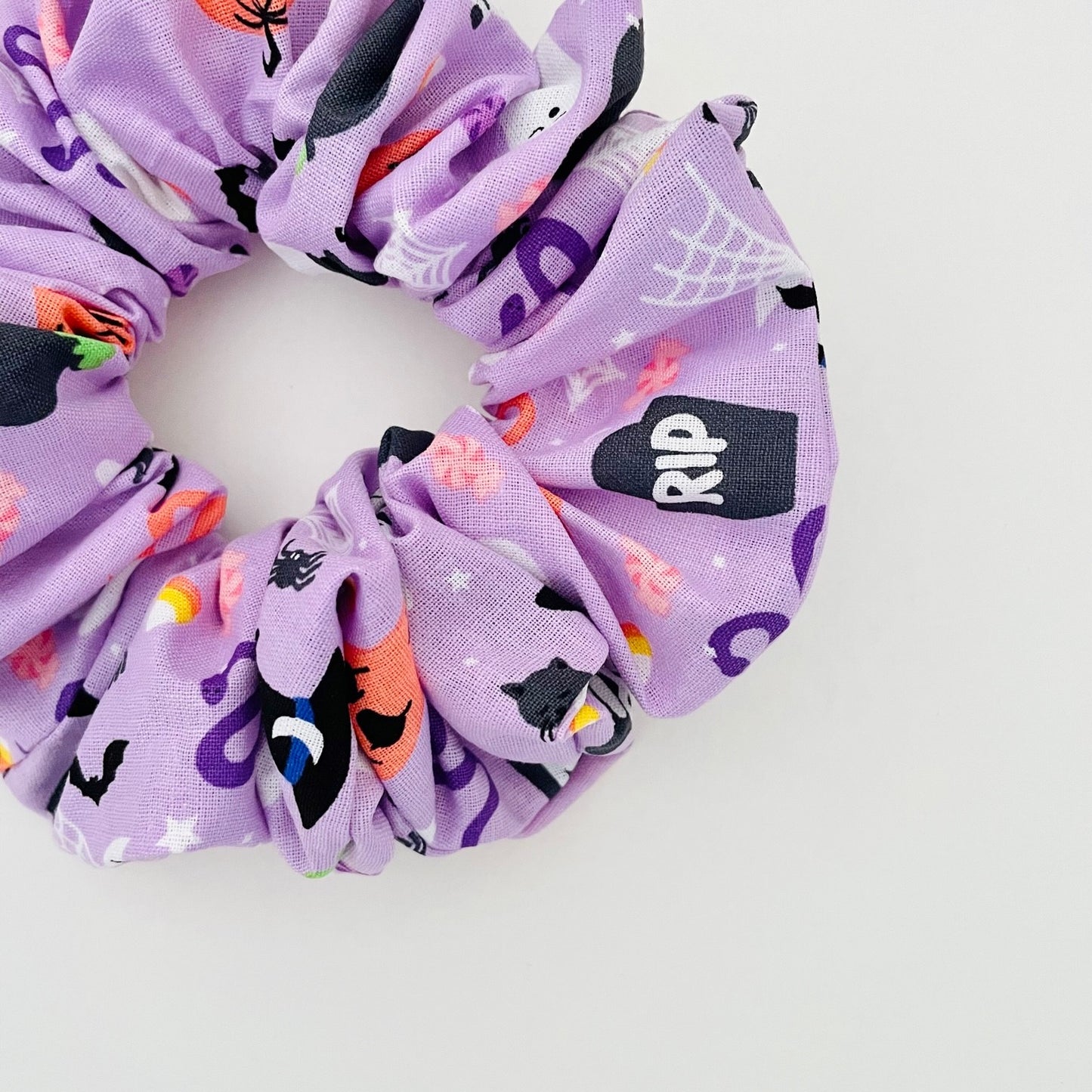 Halloween Basic Scrunchie - Spooky