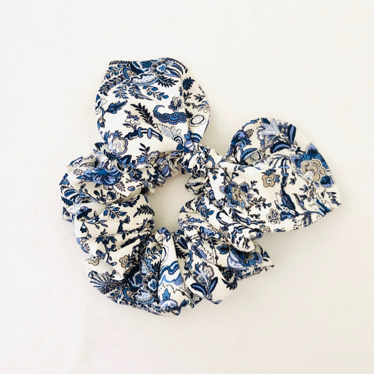 Bow Scrunchie - Juniper