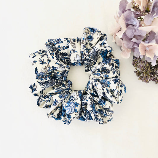 Basic Scrunchie Juniper