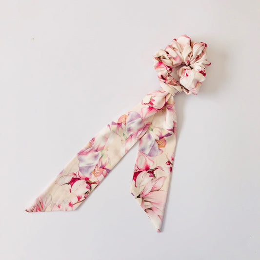 Scrunchie Scarf - Magnolia
