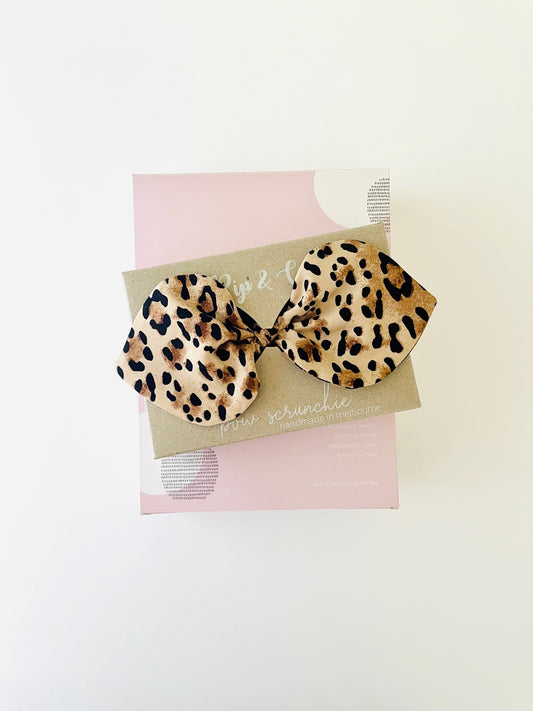 Bow Scrunchie - Cheetah