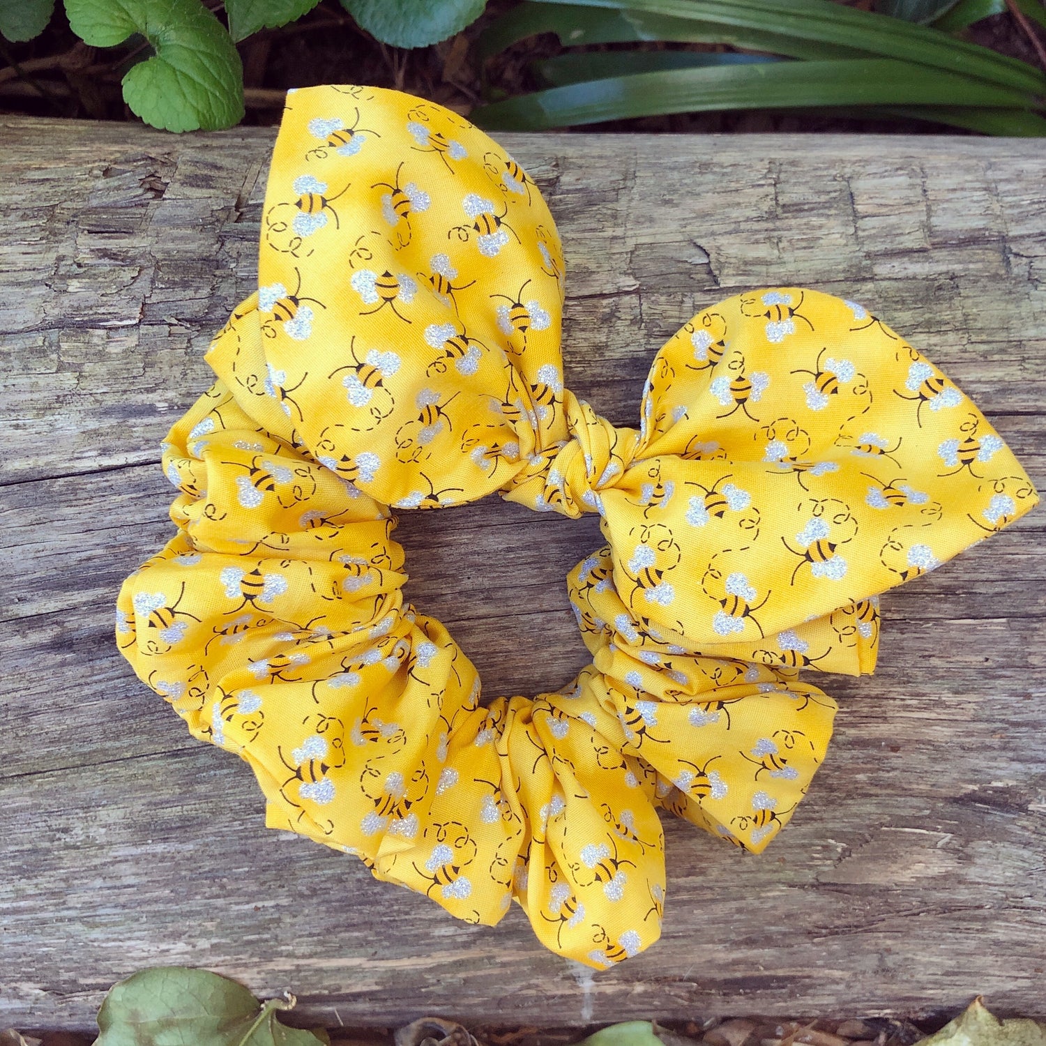 bow scrunchie handmade melbourne australia bumble bee yellow buzz 