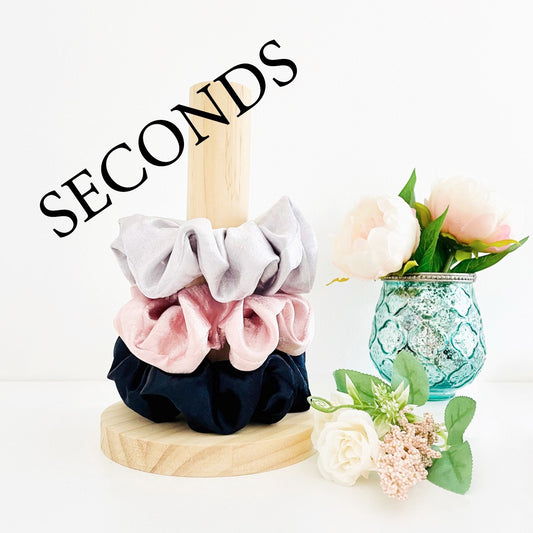 Scrunchie Stand - Seconds